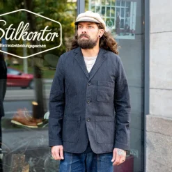 Charlie Easy Three Button Blazer Black Pin