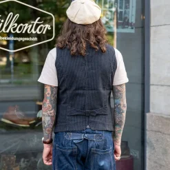 Daniel Classic Waistcoat Black Pin