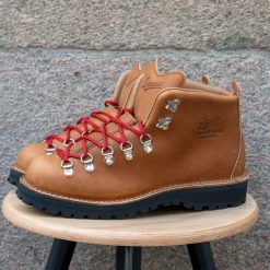 Mountain Light Cascade Clovis